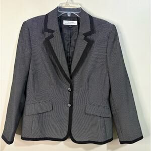 Tahari‎ Arthur S. Levine Black White Plaid Blazer with Black Piping Size 14